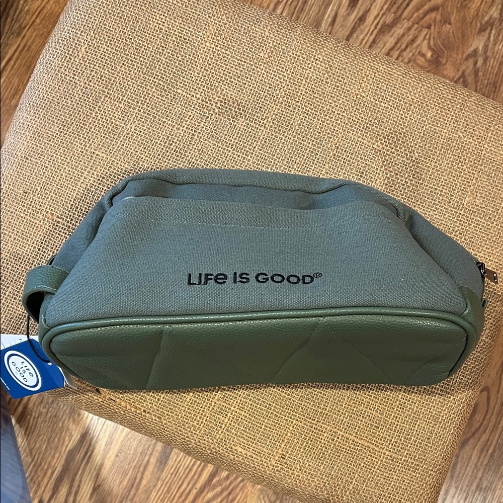 Life Is Good Olive Men's Toiletry Bag